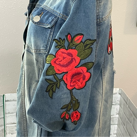 Thrill Jean Jacket with custom Red Floral & snake patches. Size XL. Distressed - Picture 4 of 15